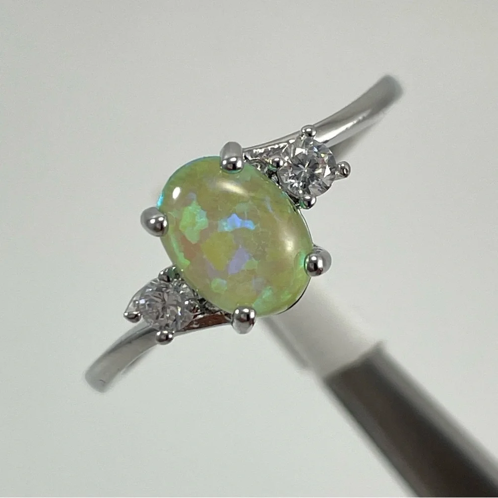 Rings Women’s Jewelry Beautiful Green Faux Opal Oval Cut Silver Plated Dainty